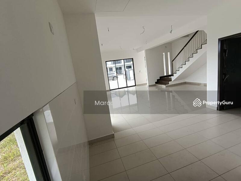 2-sty Terrace/Link House For Sale in Klang Selangor - Image 5