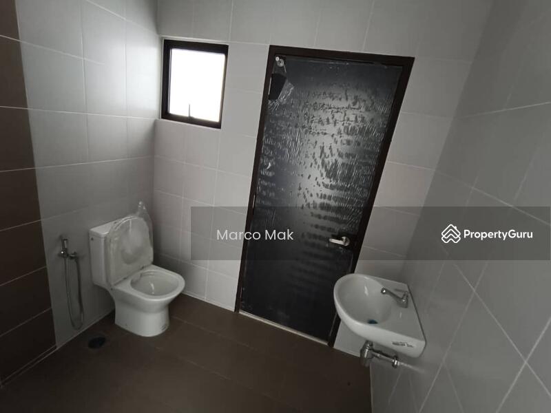 2-sty Terrace/Link House For Sale in Klang Selangor - Image 6