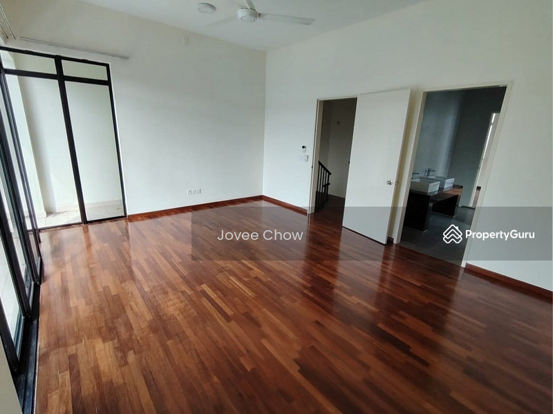 Semi-detached House For Sale in Setia Alam Selangor - Image 9
