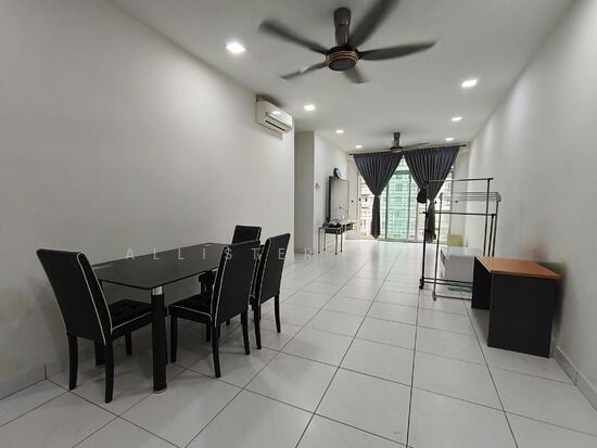 Condominium For Sale in Tanjong Duabelas Selangor