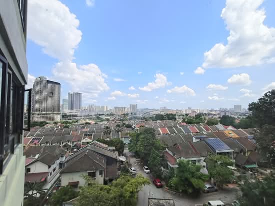 Serviced Residence For Sale in Petaling Jaya Selangor - Image 7