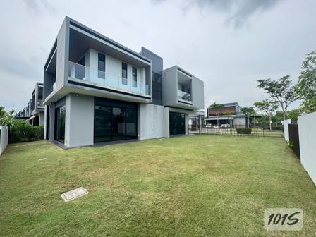 Bungalow For Sale in Telok Panglima Garang Selangor