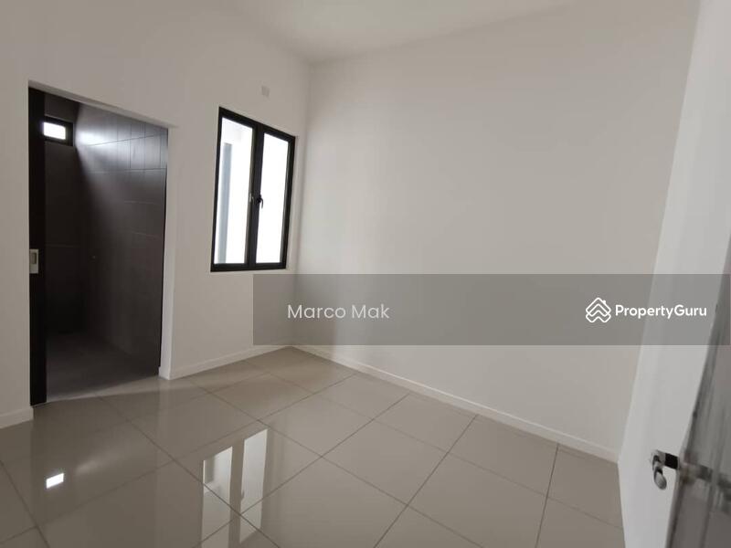 2-sty Terrace/Link House For Sale in Klang Selangor - Image 5