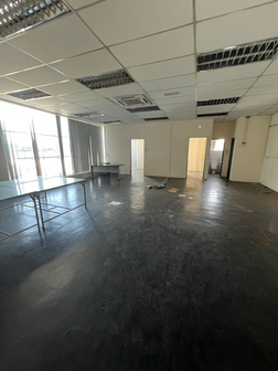 Semi-D Factory For Rent in Subang Jaya Selangor - Image 5