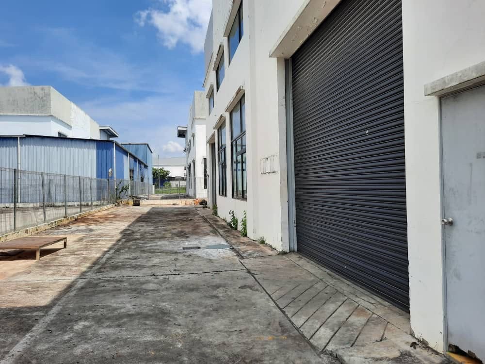 Semi-D Factory For Rent in Gelang Patah Johor - Image 6