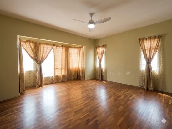 Semi-detached House For Sale in Shah Alam Selangor - Image 6