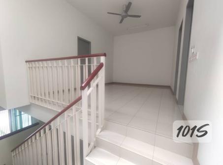 2-sty Terrace/Link House For Sale in Telok Panglima Garang Selangor - Image 5