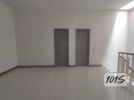 2-sty Terrace/Link House For Sale in Telok Panglima Garang Selangor - Image 4