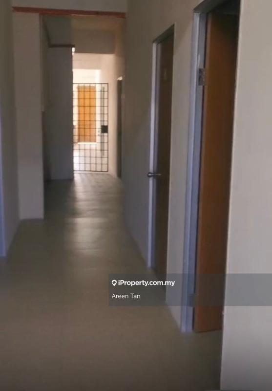 Shop For Rent in Klang Selangor - Image 8