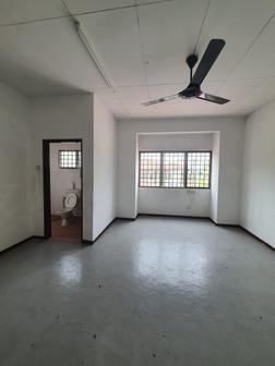 2-sty Terrace/Link House For Sale in Seri Kembangan Selangor - Image 6