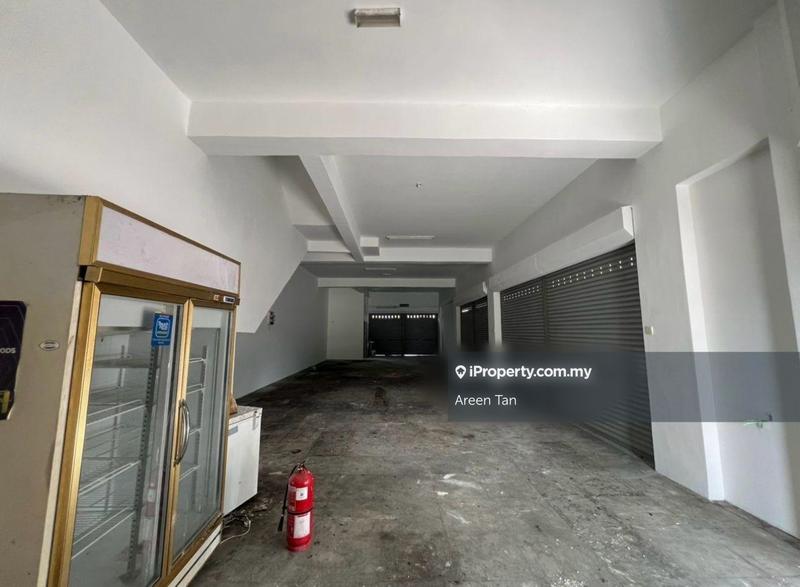 Shop Office For Sale in Jenjarom Selangor - Image 5