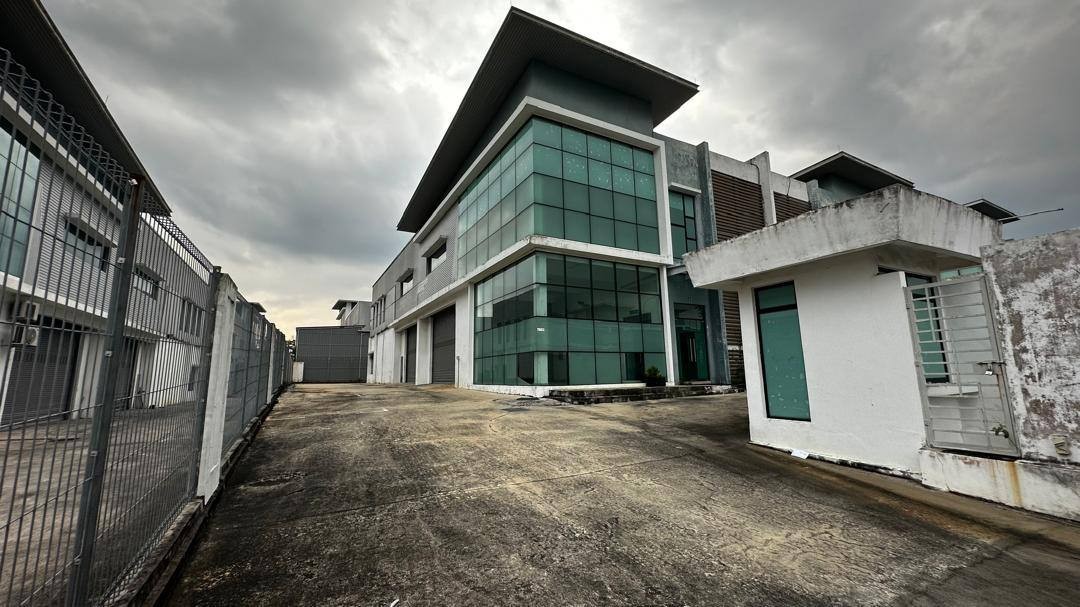 Semi-D Factory For Rent in Senai Johor