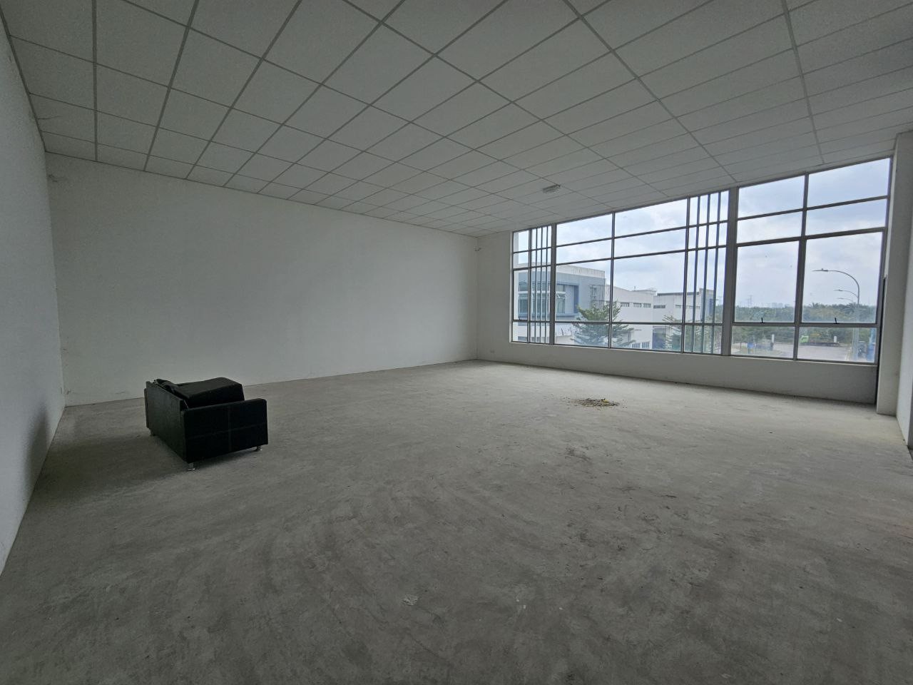 Factory For Rent in Ulu Tiram Johor - Image 3