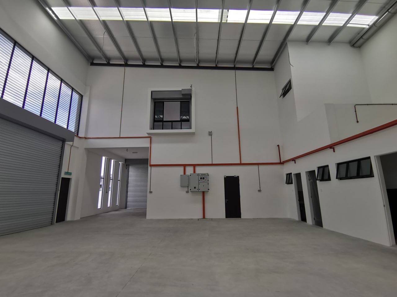 Semi-D Factory For Rent in Skudai Johor - Image 4
