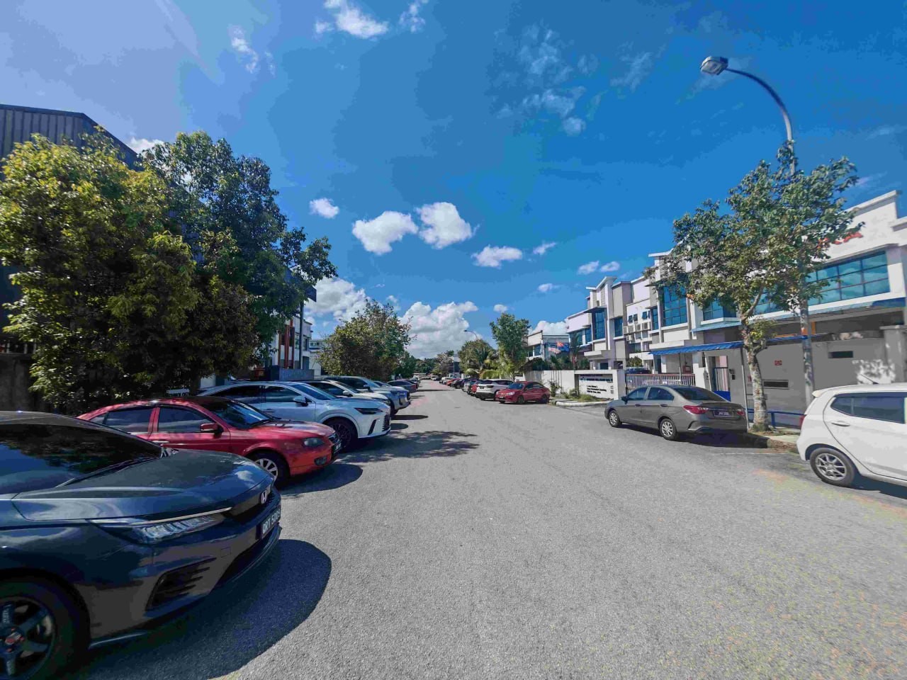 Link Factory For Rent in Ulu Tiram Johor - Image 6