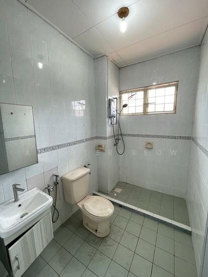 2-sty Terrace/Link House For Rent in Shah Alam Selangor - Image 5