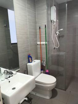 Serviced Residence For Sale in Petaling Jaya Selangor - Image 4