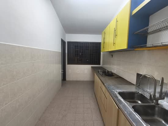 1.5-sty Terrace/Link House For Sale in Ulu Tiram Johor - Image 9