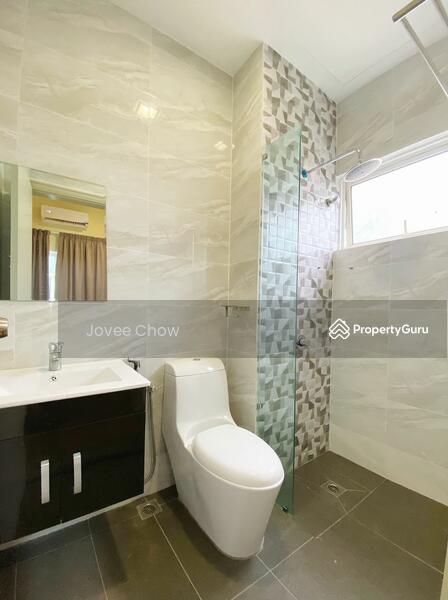 Semi-detached House For Rent in Setia Alam Selangor - Image 5
