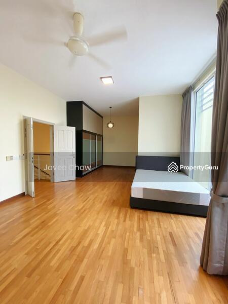 Semi-detached House For Rent in Setia Alam Selangor - Image 12