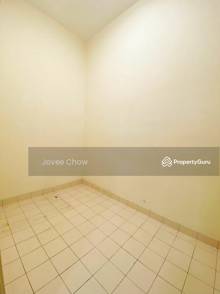 Semi-detached House For Rent in Setia Alam Selangor - Image 13