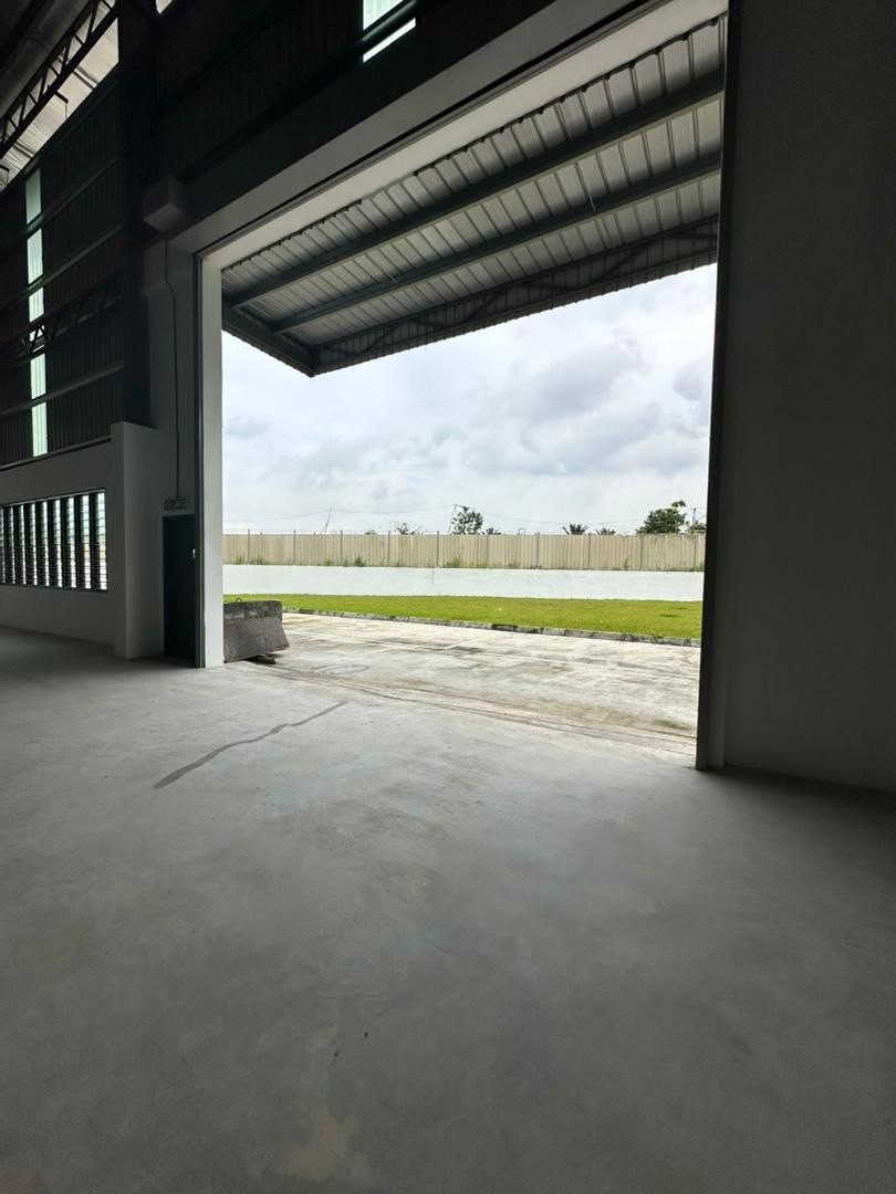 Semi-D Factory For Rent in Ulu Tiram Johor - Image 8