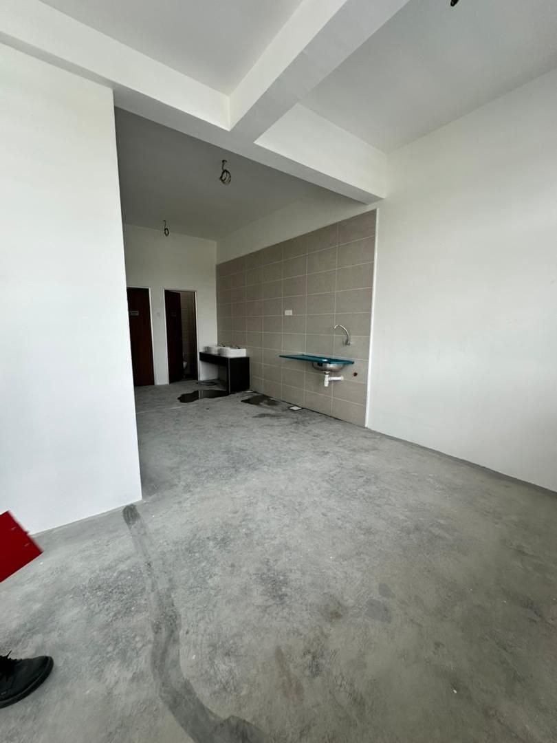 Semi-D Factory For Rent in Ulu Tiram Johor - Image 5