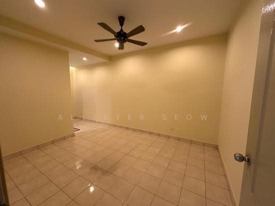 Townhouse For Sale in Shah Alam Selangor - Image 6