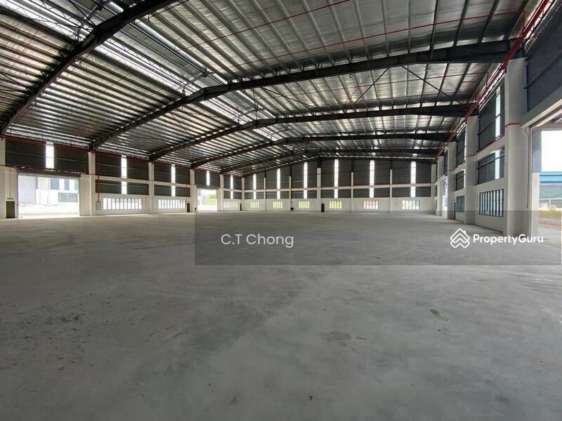 Factory For Sale in Ulu Tiram Johor