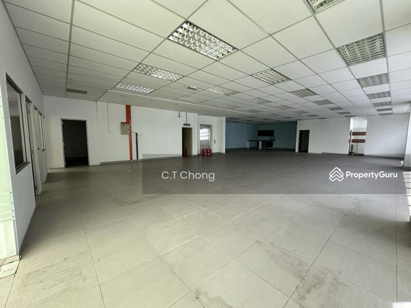Factory For Sale in Ulu Tiram Johor