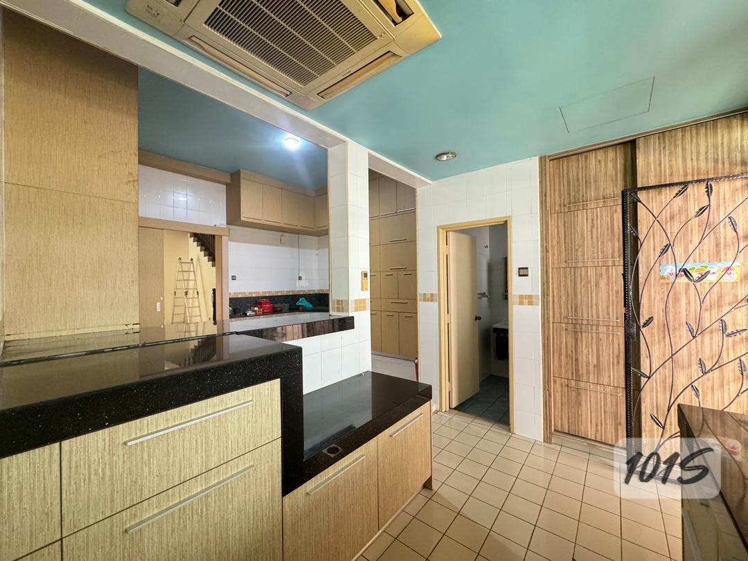 Semi-detached House For Sale in Kota Kemuning Selangor - Image 7