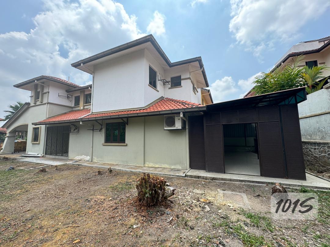 Semi-detached House For Sale in Kota Kemuning Selangor - Image 5