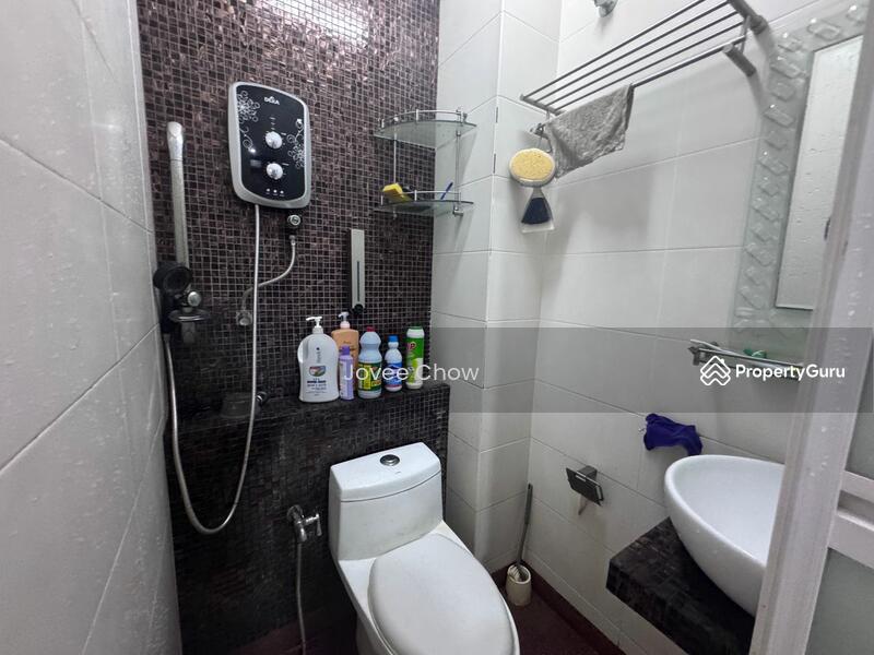 2-sty Terrace/Link House For Sale in Setia Alam Selangor - Image 9