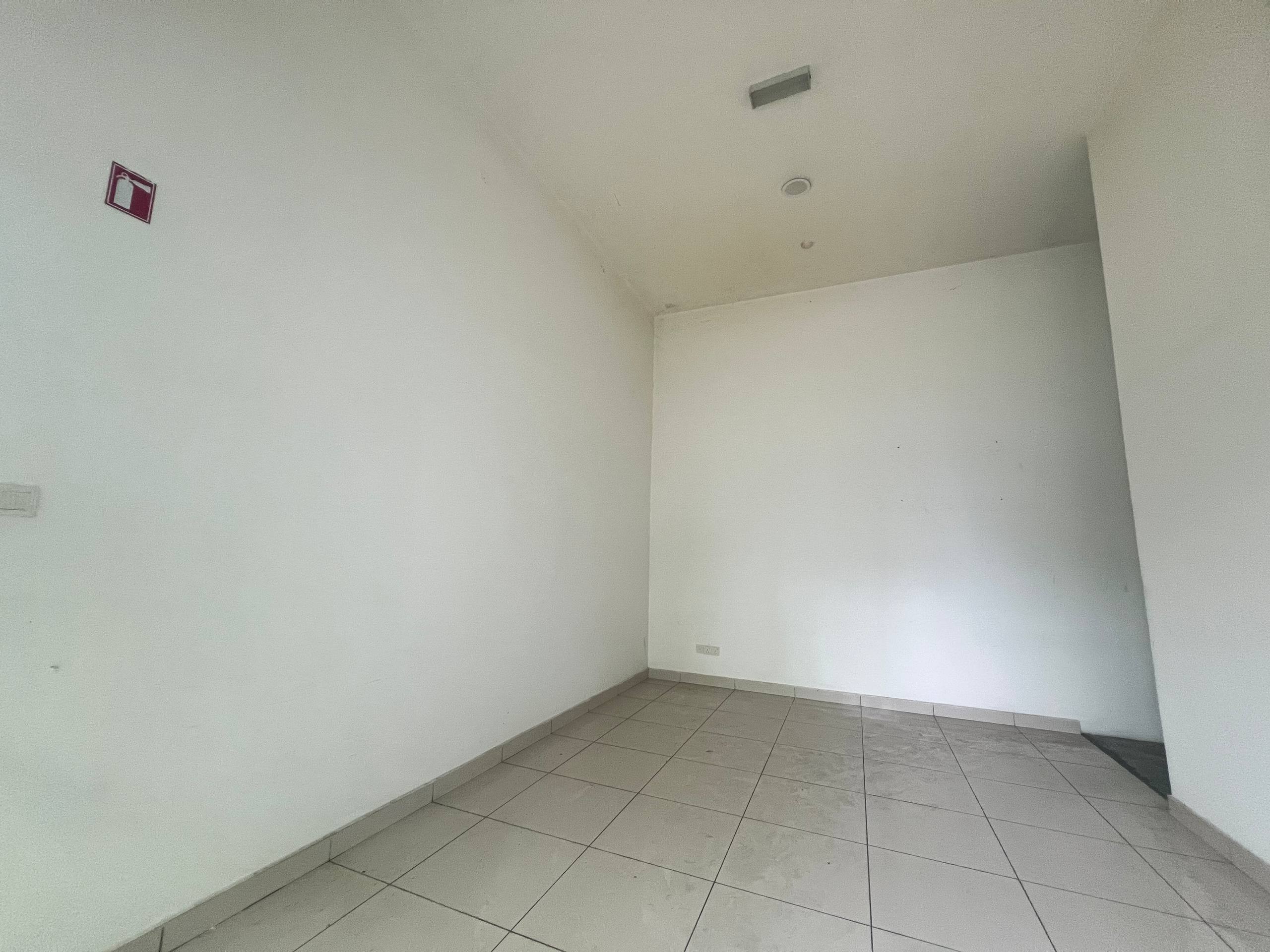 Semi-D Factory For Rent in Ulu Tiram Johor - Image 6