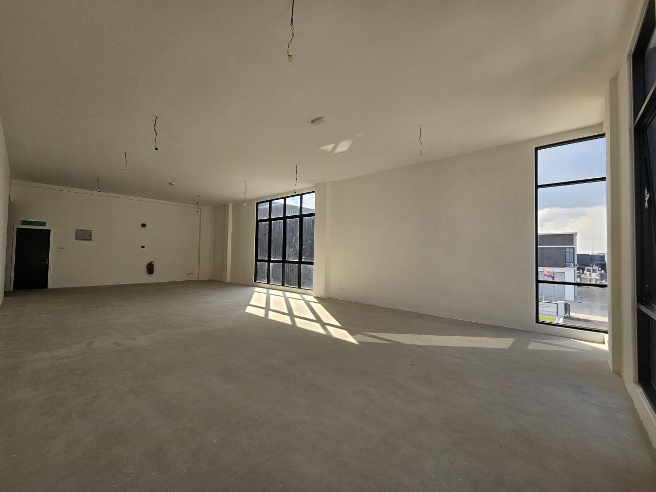 Semi-D Factory For Rent in Senai Johor - Image 7