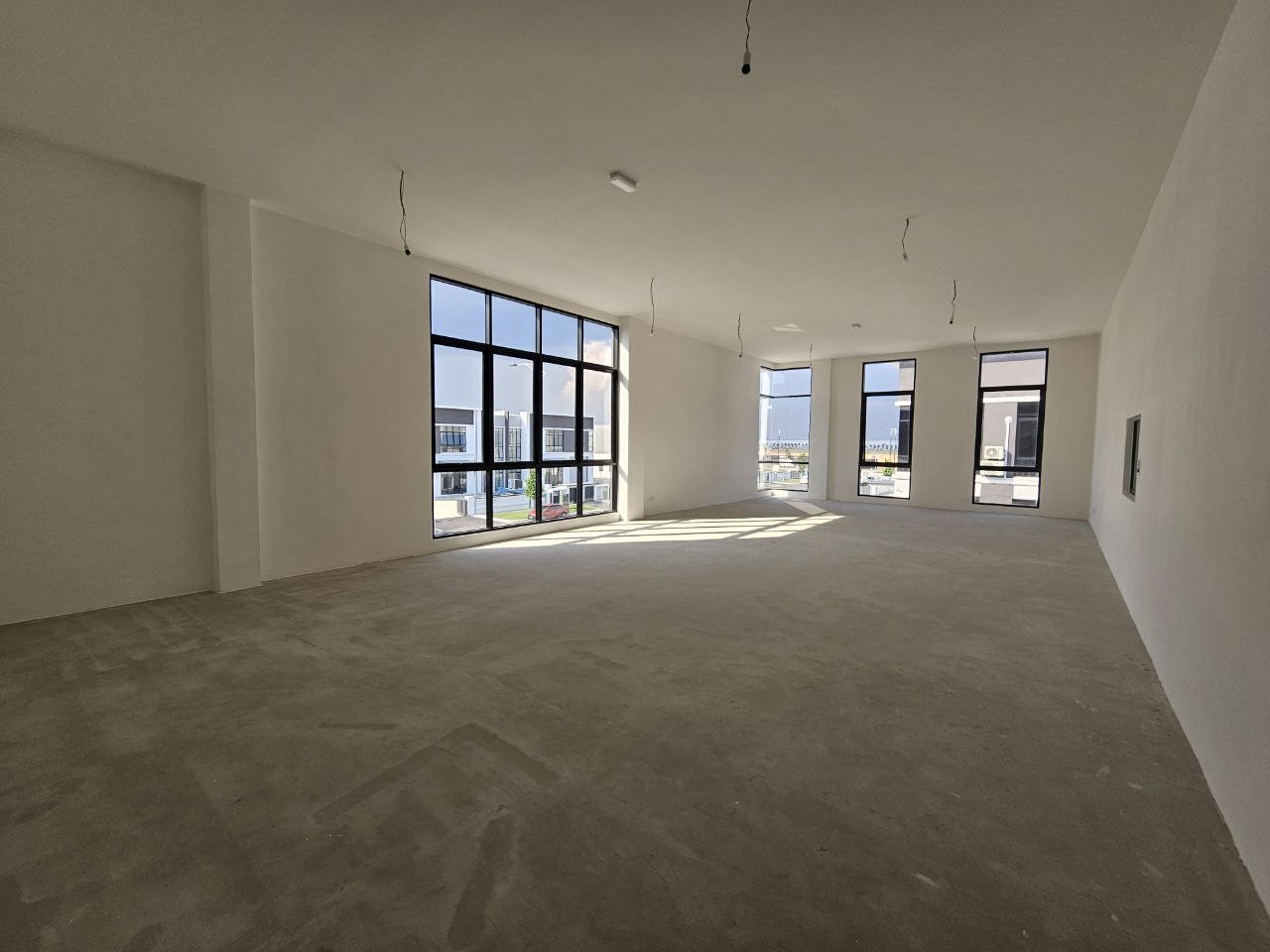 Semi-D Factory For Rent in Senai Johor - Image 6