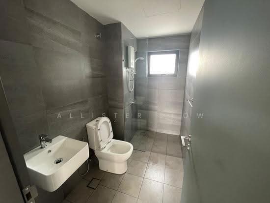 Condominium For Rent in Kota Kemuning Selangor - Image 10