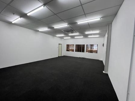 Warehouse For Rent in Shah Alam Selangor - Image 3