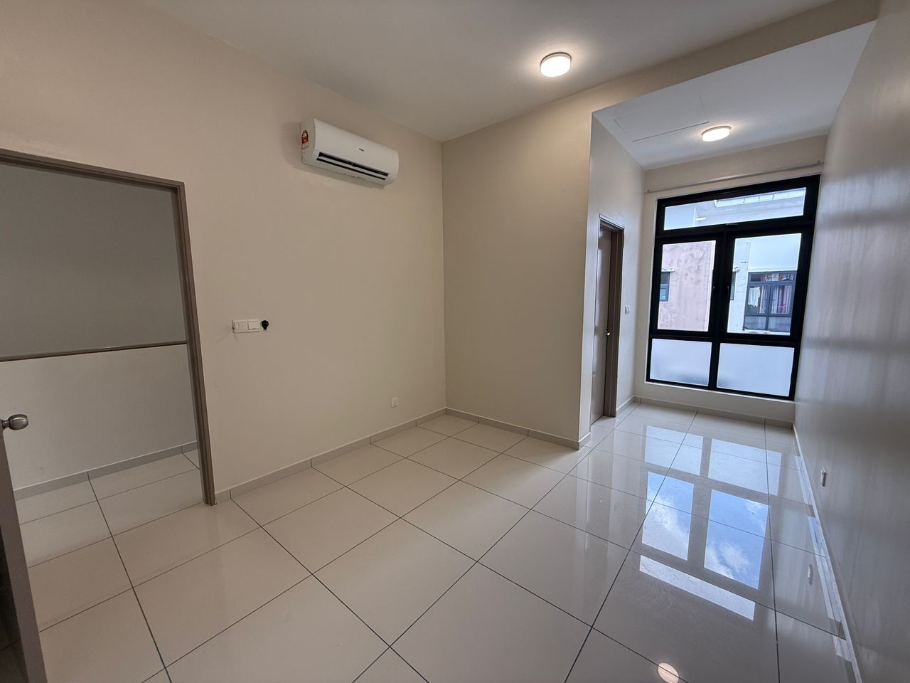 2-sty Terrace/Link House For Rent in Horizon Hills Johor - Image 5