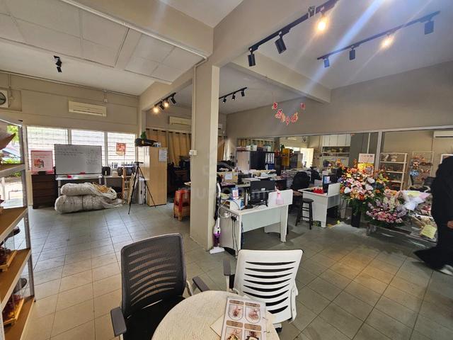 Shop For Sale in Sungai Nibong Penang - Image 3