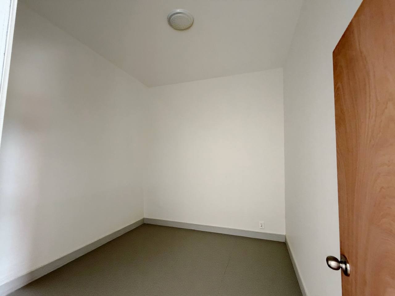 Detached Factory For Rent in Senai Johor - Image 7