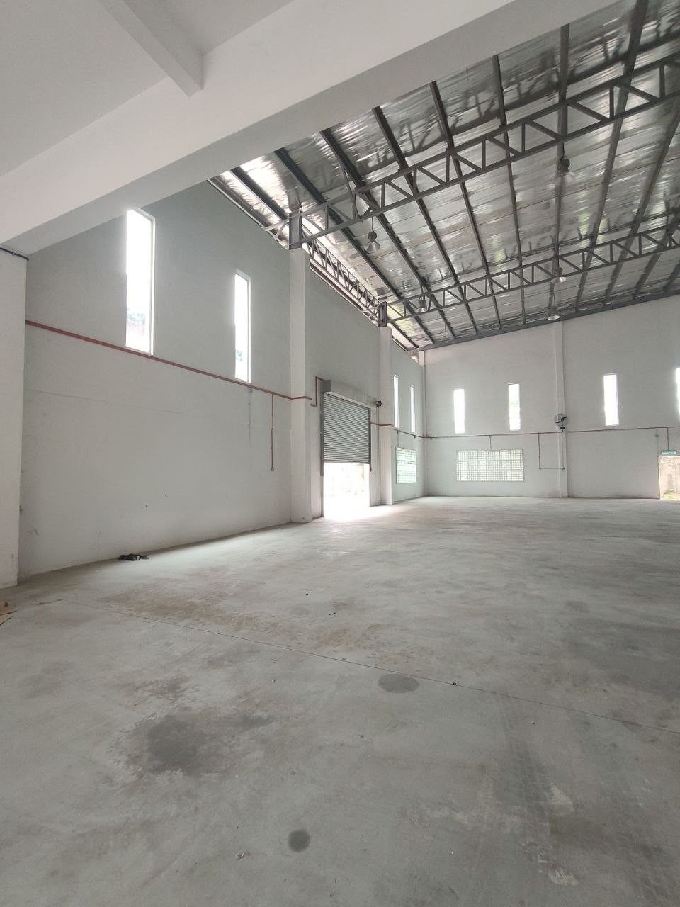Semi-D Factory For Rent in Ulu Tiram Johor - Image 2