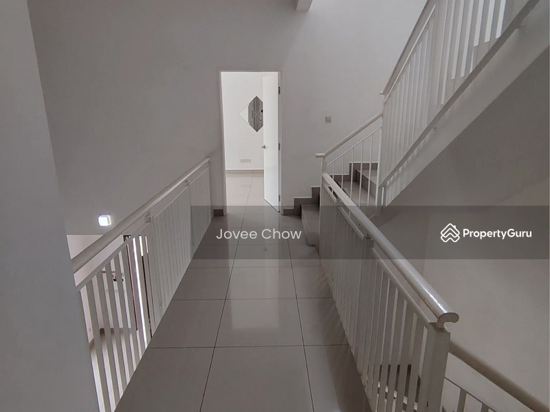 Semi-detached House For Sale in Setia Alam Selangor - Image 5