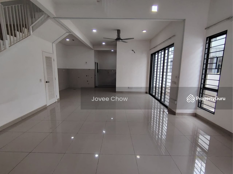 Semi-detached House For Sale in Setia Alam Selangor - Image 11