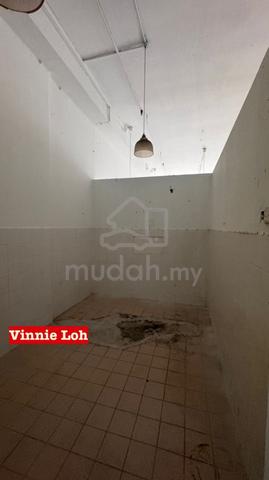 Shop For Rent in Bayan Baru Penang - Image 5