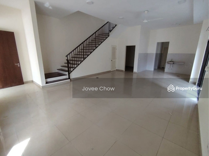 Semi-detached House For Sale in Setia Alam Selangor - Image 5