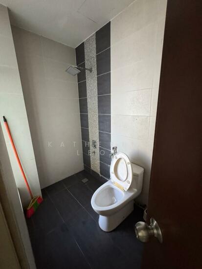 2-sty Terrace/Link House For Sale in Iskandar Puteri (Nusajaya) Johor - Image 6