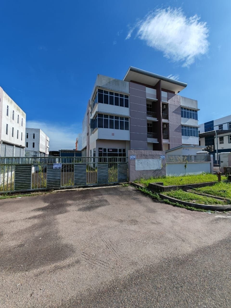Semi-D Factory For Rent in Gelang Patah Johor - Image 5