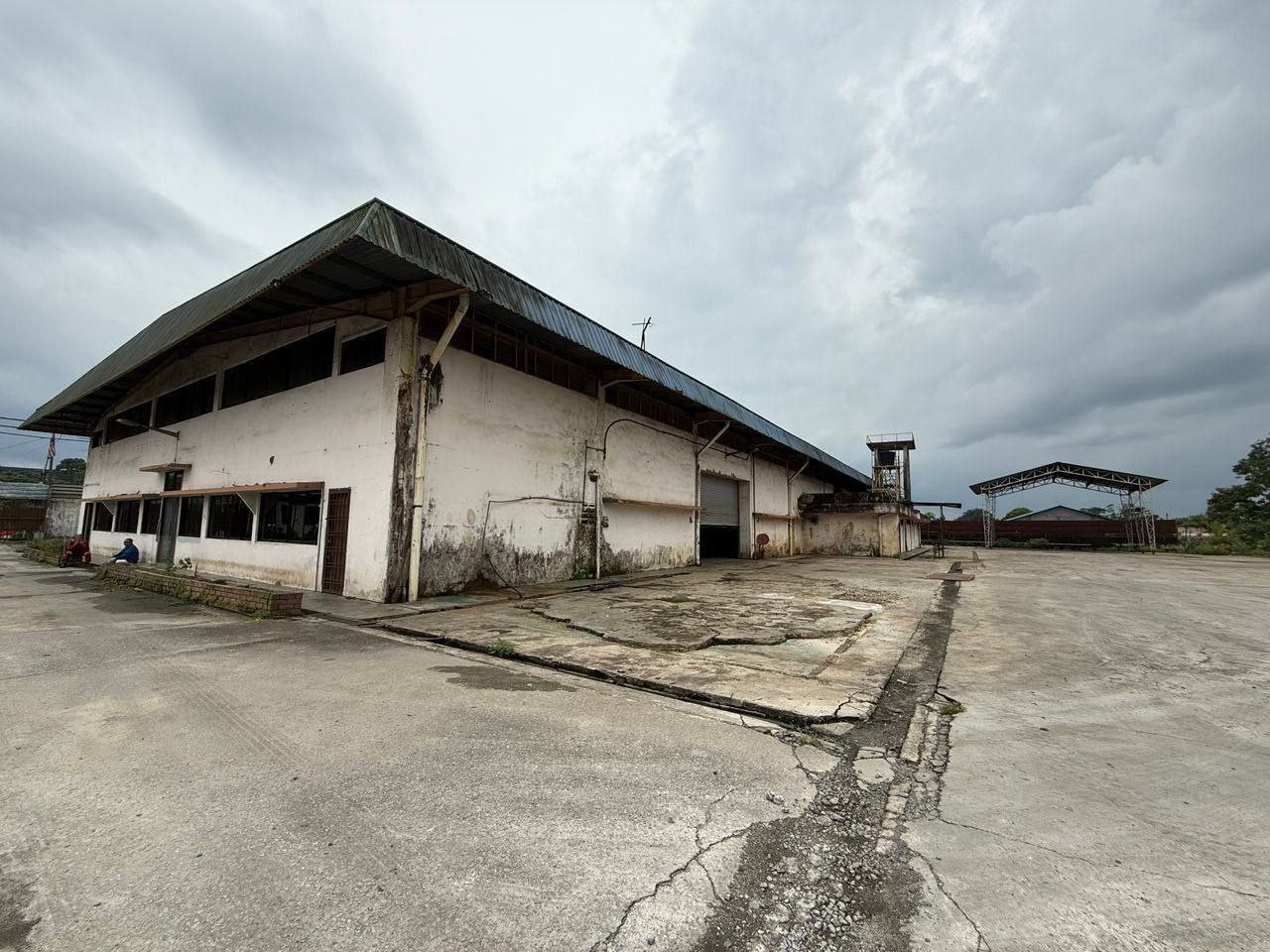 Semi-D Factory For Rent in Ulu Tiram Johor - Image 6