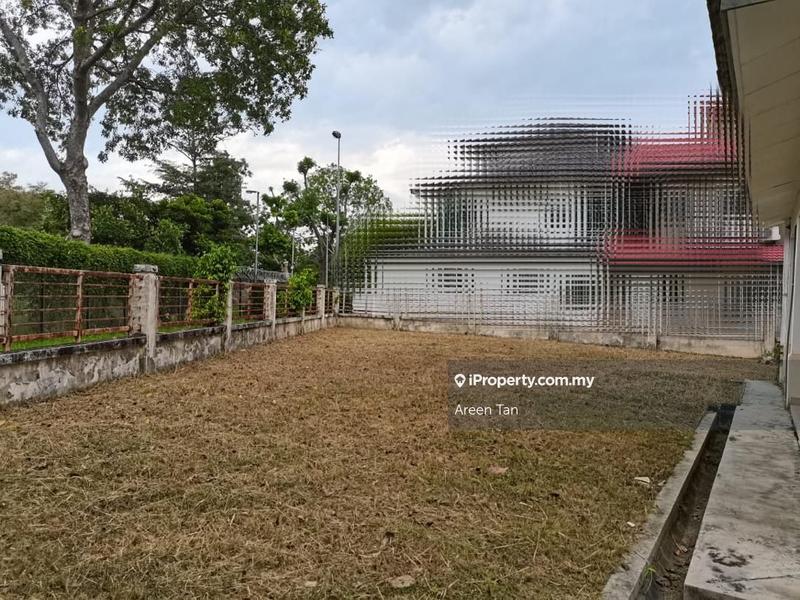 2.5-sty Terrace/Link House For Sale in Klang Selangor - Image 10
